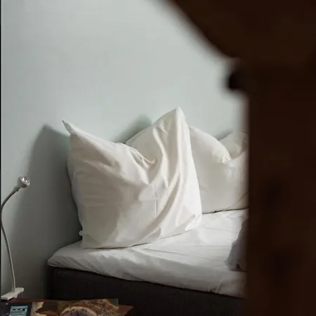 Arctic Ocean Pensión Skjoldehamn