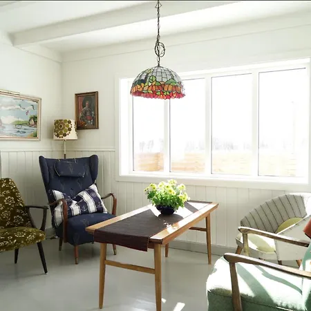 Arctic Ocean Skjoldehamn