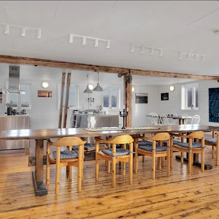 Pensjonat Arctic Ocean *