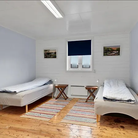 Arctic Ocean Skjoldehamn