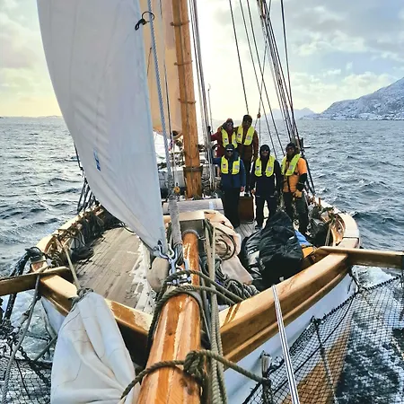 Arctic Ocean Pensión *