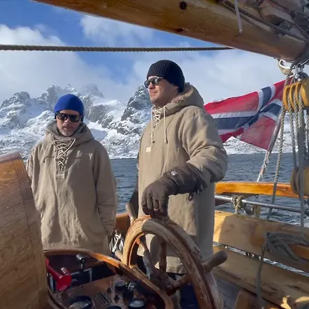 Pensión Arctic Ocean