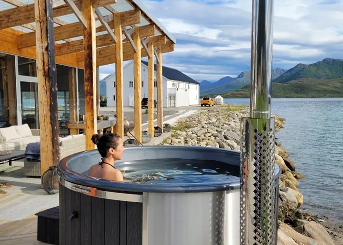 Pensjonat Arctic Ocean *