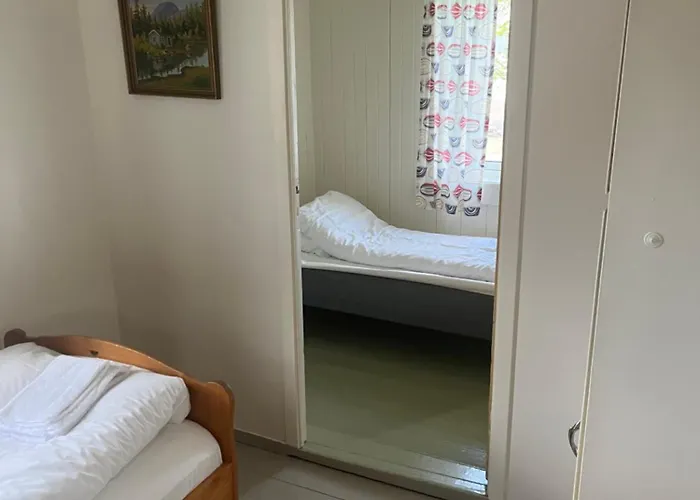 Arctic Ocean * Skjoldehamn