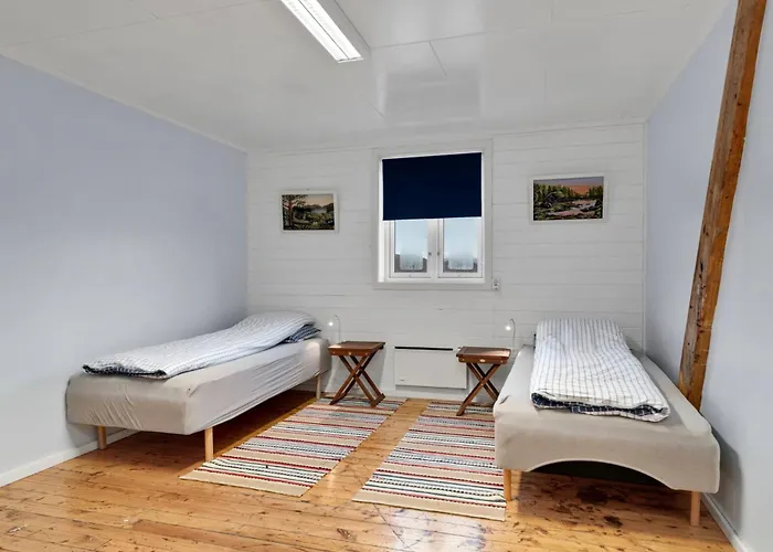 Arctic Ocean Skjoldehamn