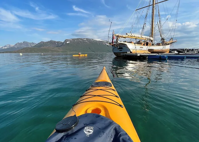 Arctic Ocean Skjoldehamn