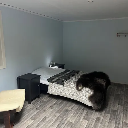 בית הארחה Arctic Ocean Skjoldehamn